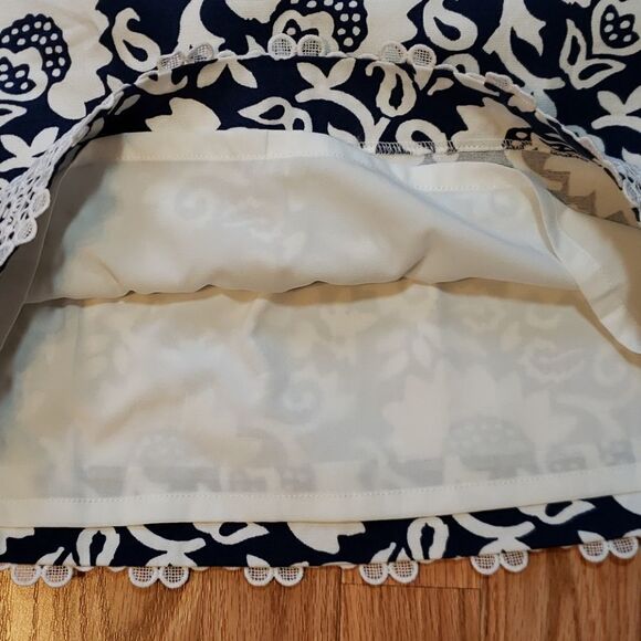 NWOT Talbots Skirt, Sz 4 Petite - Picture 6 of 6